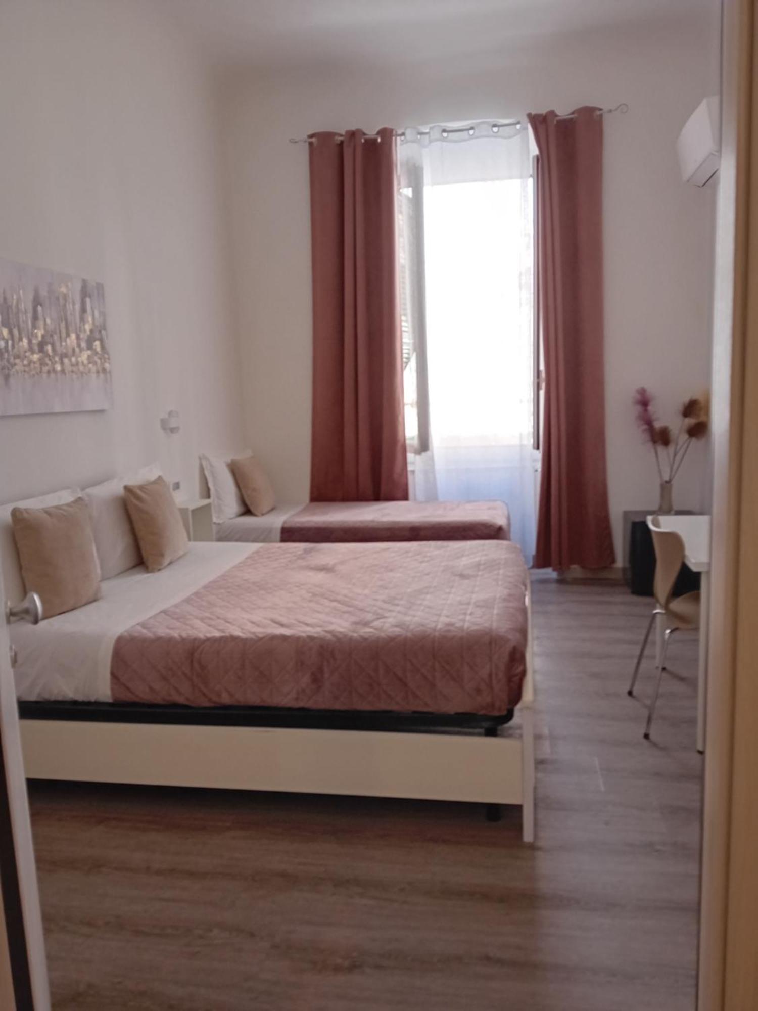 Titi Rooms La Spezia Room photo